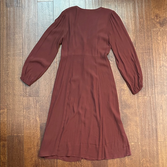 Aritzia Wilfred New Gallery Long Sleeve Button Front Dress in Rustique, Size S - Picture 10 of 14
